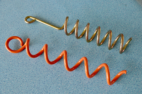 青島彈簧廠家—地樁彈簧